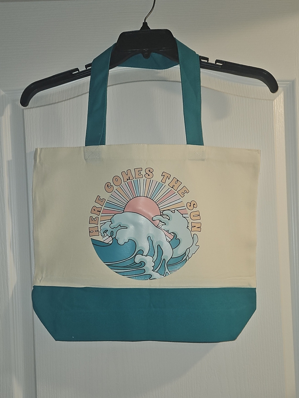 Canvas Tote Bag with 'Here Comes the Sun' Wave Print New